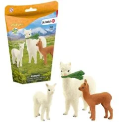 Schleich Alpaca Toy Set -Wrangler || Schleich || ROPER Shop img47756 schleich alpaca toy set