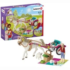 Schleich Small Carriage For The Big Horse Show Toy Set 9 Schleich Small Carriage For The Big Horse Show Toy Set -Wrangler || Schleich || ROPER Shop img98785 schleich small carriage for the big horse show toy set